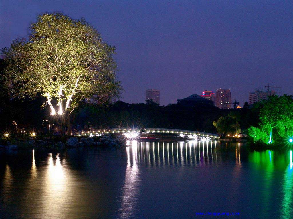 ��԰����װ��Ӧ��